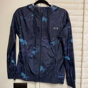 Oakley windbreaker